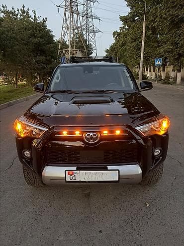 Toyota 4Runner: 2021 г., 4 л, Внедорожник — 4