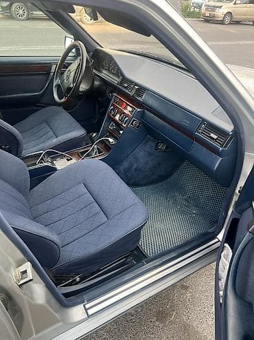 e55 compressor: Mercedes-Benz W124: 1995 г., 2 л, Механика, Седан — 9