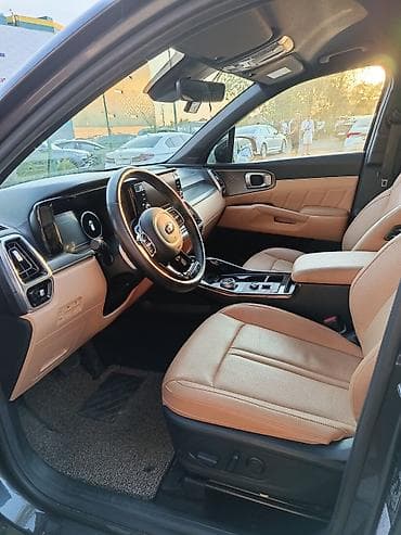 low ll: Kia Sorento: 2021 г., 2.2 л, Автомат, Дизель, Внедорожник — 6