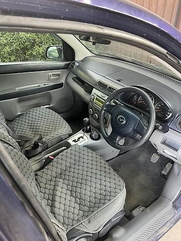 1: Mazda Demio: 2003 г., 1.5 л, Автомат, Бензин, Хэтчбэк — 3