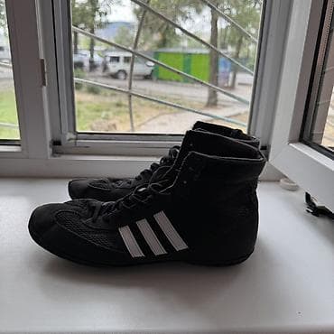 time try: Мужские кроссовки, 44, Adidas, Б/у, цвет - Черный, Платная доставка, Самовывоз — 1