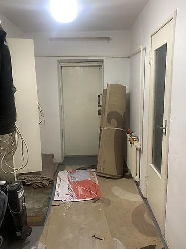 Үйлөрдү ижарага берүү: Үй, 60 м², 3 бөлмө, Менчик ээси, Эски ремонт — 2