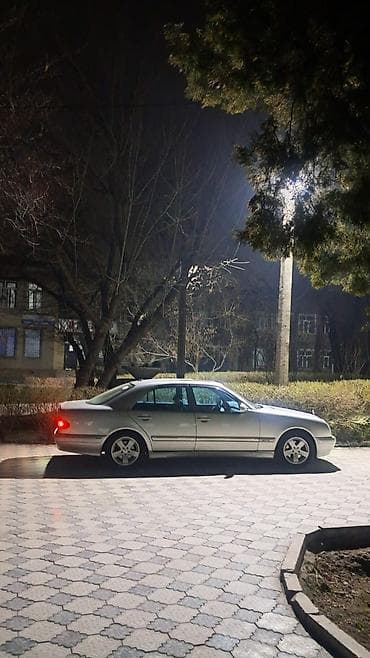 Продажа авто: Mercedes-Benz E-Class: 2002 г., Автомат, Бензин, Седан — 7