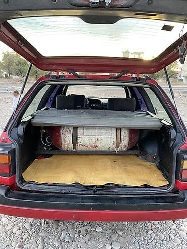 ипсум багаж: Volkswagen Passat Variant: 1991 г., 2 л, Газ, Универсал — 7