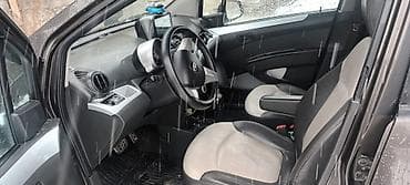 Унаа сатуу: Chevrolet Spark: 2010 г., 1 л, Автомат, Бензин, Хетчбек — 5