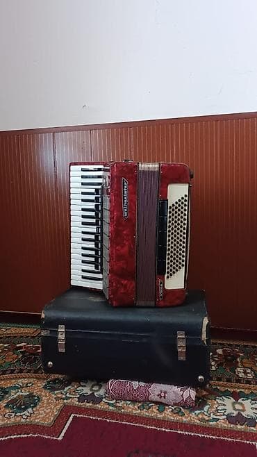продаю ямаха: Аккордеон Weltmeister Stella, красный перламутровый корпус. Основные — 1