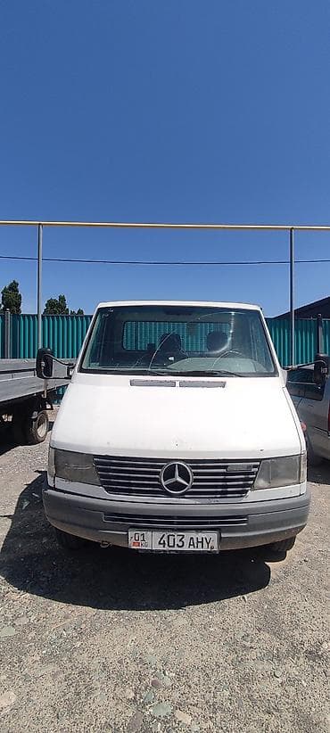 привозной мотор 2 4: Грузовик, Mercedes-Benz, Стандарт, 3 т, Б/у — 3