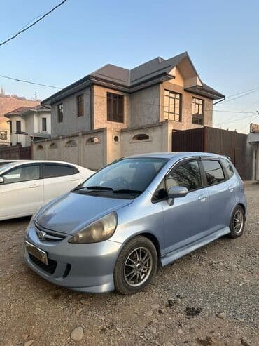 продаю или меняю с доплатой: Honda Fit: 2002 г., 1.3 л, Автомат, Бензиновая, Хэтчбэк — 5