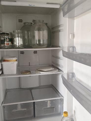 а 48: Холодильник Indesit, На запчасти, Двухкамерный, No frost, 60 * 2 * 50 — 1