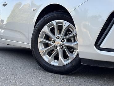 Унаа: Chevrolet Monza: 2023 г., 1.5 л, Автомат, Бензин, Седан — 5
