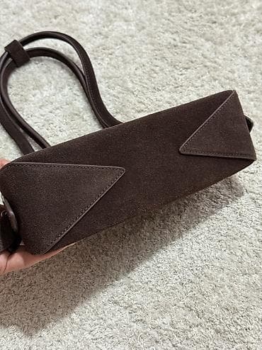 cole haan: Сумочка под Alaia. No name . Натуральная замша хлопковый подклад — 5