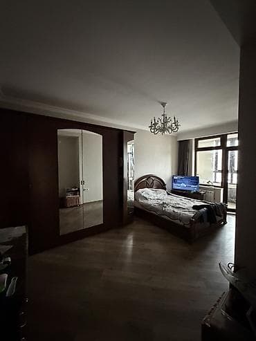 империал: 3 комнаты, 70 м² — 2