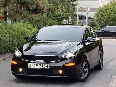 mazda cronos: Kia K3: 2019 г., Седан — 1