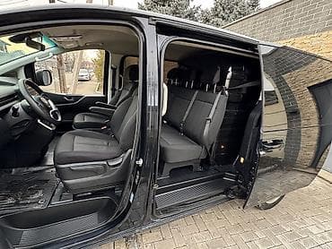 santa fe: Hyundai Staria: 2022 г., 2.2 л, Механика, Дизель, Минивэн — 8