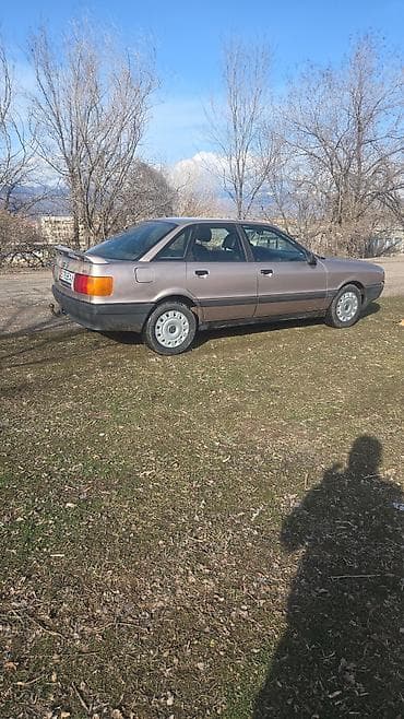 мерседес 210 салон: Audi 80: 1988 г., 1.8 л, Механика, Бензин, Седан — 3