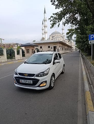 Chevrolet Spark: 2020 г., 1 л, Автомат, Бензин, Хэтчбэк