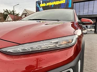 Hyundai Kona: 2017 г., 1 л, Бензин, Кроссовер — 2