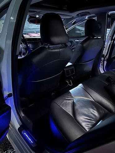 70: Toyota Camry: 2018 г., 2.5 л, Автомат, Бензин, Седан — 5
