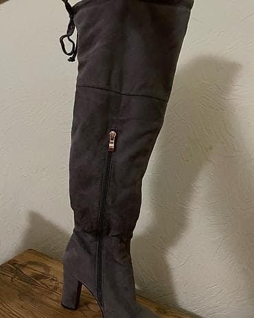 Ботфорты Деми замша 38р. Б/у в отличном состоянии