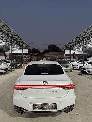 купить hyundai staria: Hyundai Grandeur: 2020 г., 3 л, Робот, Газ, Седан — 5
