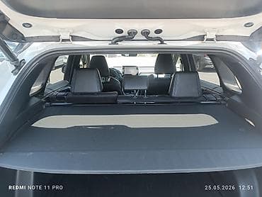grand cherokee мост: Toyota RAV4: 2022 г., 2.5 л, Вариатор, Гибрид, Кроссовер — 5