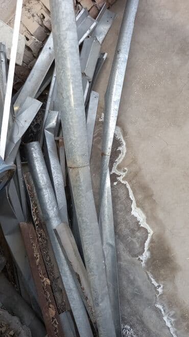 Металлочерепица: Продаётся оценкованные жалобы .100сом метр.Тел — 1