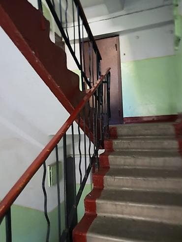 1 комната, 32 м², Аламединский рынок / базар Индивидуалка, 3 этаж, Старый ремонт — 3