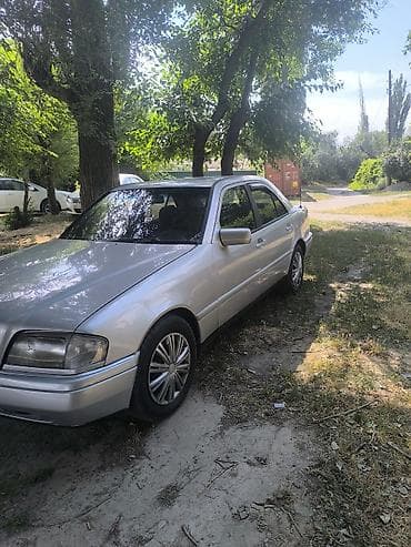 Mercedes-Benz C-Class: 1993 г., 2.2 л, Автомат, Бензин, Седан — 3