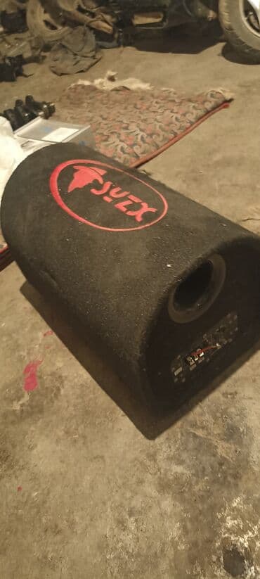 Продаю буфер качает четко новово образца брал за 6000т отдам за 4000 +