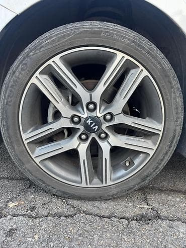 lexus e: Kia K3: 2019 г., 1.6 л, Вариатор, Бензин, Седан — 9