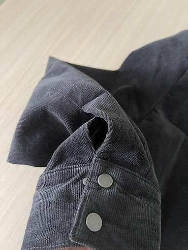 italy s: Жакет LIME из вельвета
Темно синего цвета 
Размер М 
Цена 4000 — 5