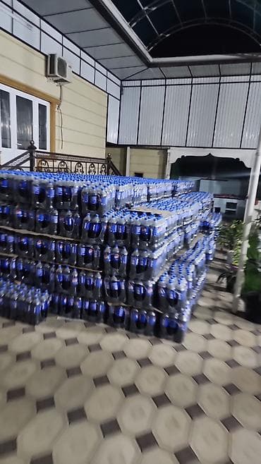 Pepsi, газированный напиток, фасовка для опта. - Объем бутылки: 2 л