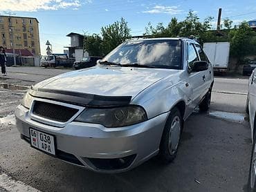 Унаа сатуу: Daewoo Nexia: 2011 г., 1.5 л, Кол менен иштөөчү, Бензин, Седан — 2