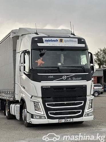 Тягач, Volvo, Тентованный