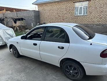меховые накидки: Daewoo Lanos: 1999 г., Седан — 4