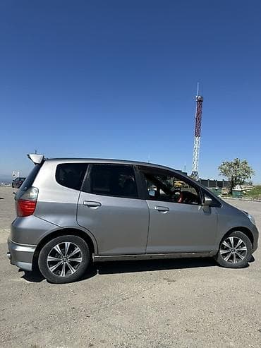 манитор фит: Honda Fit: 2003 г., 1.5 л, Вариатор, Бензин, Хэтчбэк — 3
