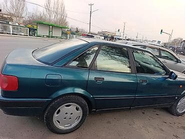 Audi: Audi 80: 1993 г., 2 л, Механика, Бензин, Седан — 5