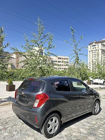 сед: Chevrolet Spark: 2019 г., 1 л, Автомат, Бензин, Седан — 8