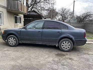 аудио усилитель: Volkswagen Passat: 1996 г., 1.6 л, Ручные, Бензин, Седан — 4