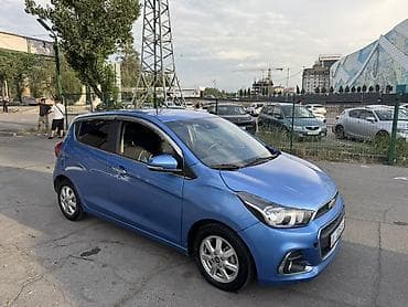 Chevrolet Spark: 2016 г., 1 л, Автомат, Бензин, Хэтчбэк — 1