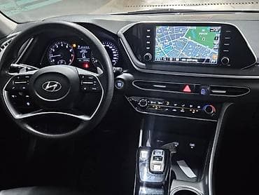Hyundai Sonata: 2021 г., 2 л, Автомат, Газ, Седан — 8