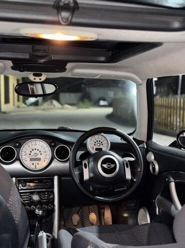 обмен с доплатой: Mini Cooper: 2003 г., 1.6 л, Механика, Бензин, Хэтчбэк — 2