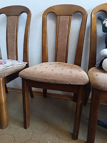 Продаю стулья 12шт по 1000сом at lalafo.kg Продаю стулья 12шт по 1000сом