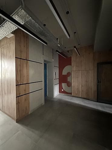 адмираль: Аренда офисов, 50 м², В бизнес центре, С отдельным входом, С отдельным сан узлом, С системой безопасности — 9