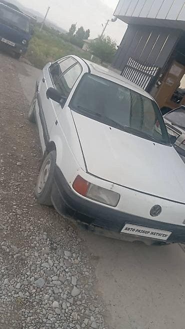 тюнинг гольф 2: Volkswagen Passat B3 седан, машина на разборе — 3