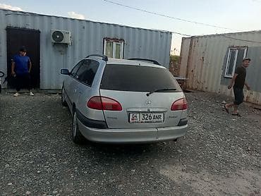 авто сатылат: Toyota Caldina: 2002 г., 1.8 л, Кол менен иштөөчү, Бензин, Универсал — 5