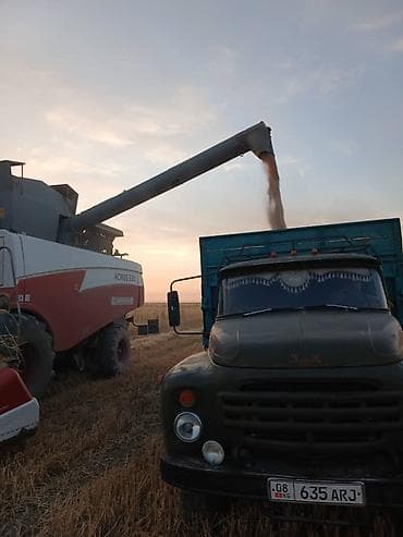 кормушки для животных: Зерноуборочный комбайн Rostselmash ACROS 530 - Высокопроизводительная — 6