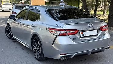 prius plus: Toyota Camry: 2018 г., 2.5 л, Вариатор, Гибрид, Седан — 4