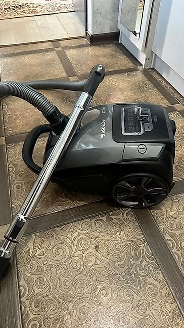 roboclean 114f: Обычный пылесос Б/у Bosch Тип пылесборника: Мешок — 2