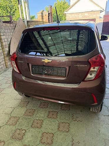 бензовоз зил: Chevrolet Spark: 2019 г., 0.1 л, Автомат, Бензин, Хэтчбэк — 4